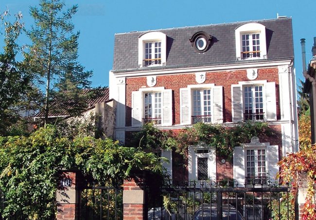 Surélévation de toiture pour cette maison de maître à Fontenay-aux-Roses