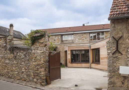 extension bois maison en pierre