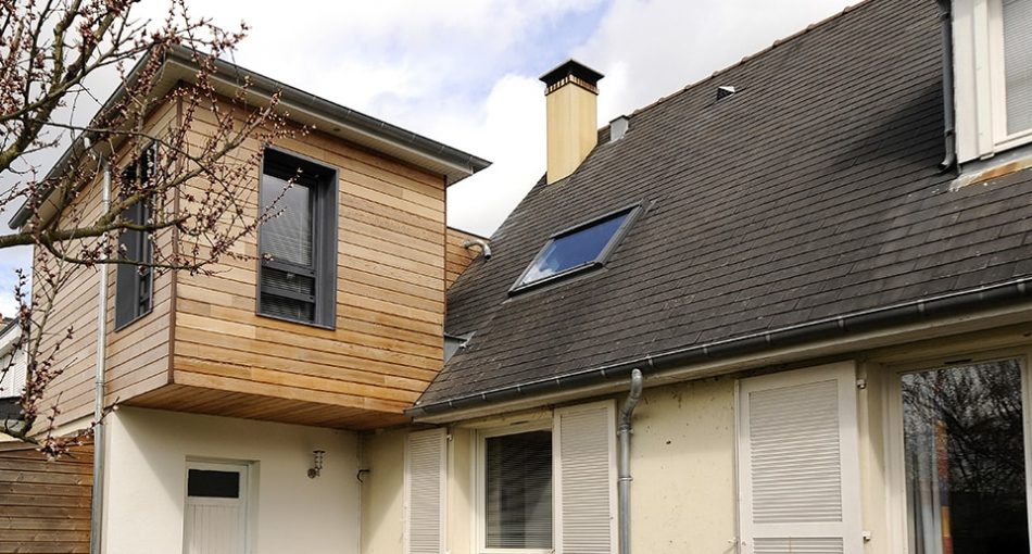 Extension maison bois 20m² : permis de construire ou déclaration préalable ?