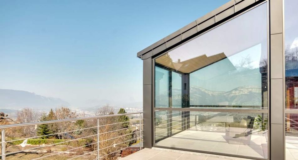 Une extension avec une véranda en aluminium : un choix optimum