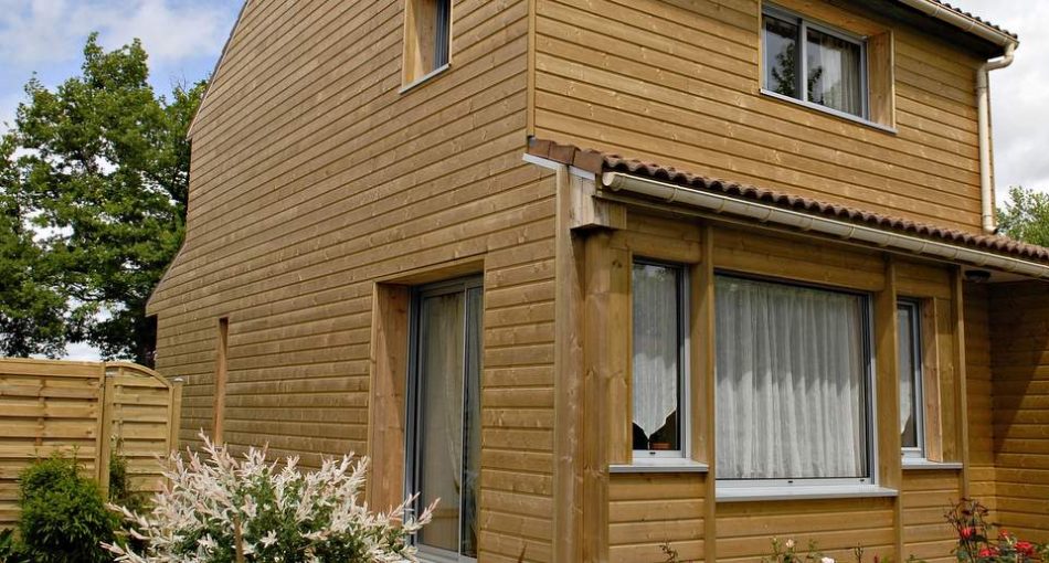 Comment réaliser la rehausse d’une maison à ossature bois ?