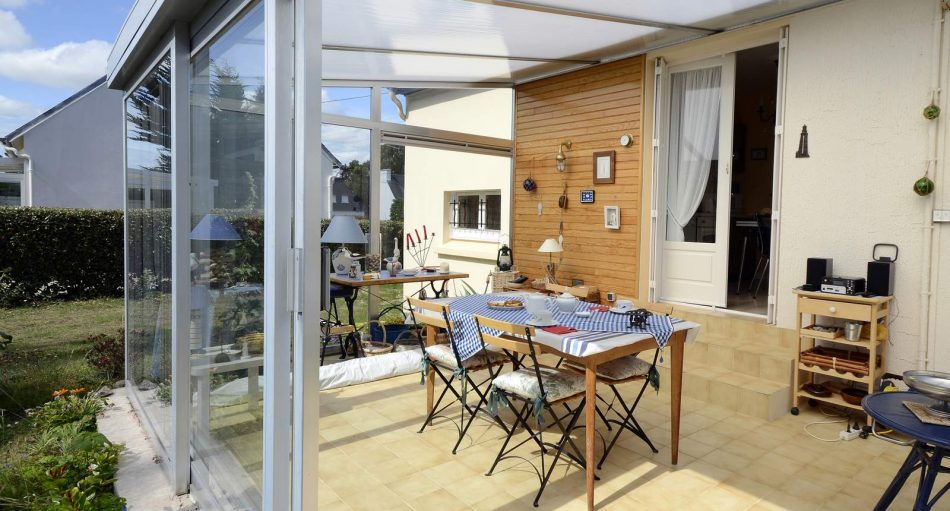 Pourquoi construire une véranda alu à toit plat ?