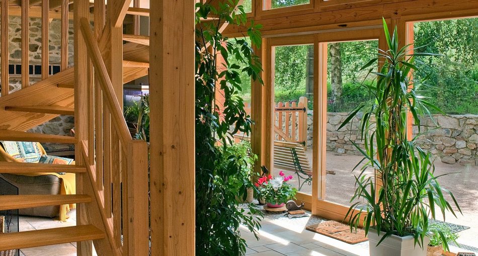 Pourquoi choisir une veranda bois contemporaine ?